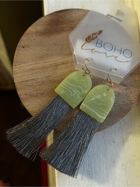 A Classy Chic Boutique Light Olive Arch & Silver Mesh Tassel Earrings